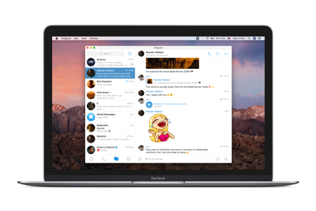 Ảnh chụp Telegram chạy trên máy Macbook